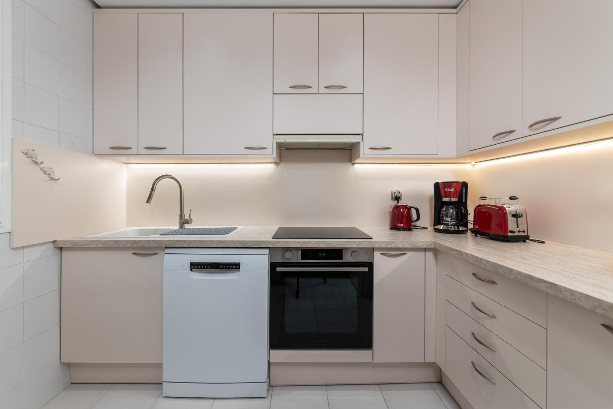 Costalita Beach Apartment 埃斯特波纳 外观 照片